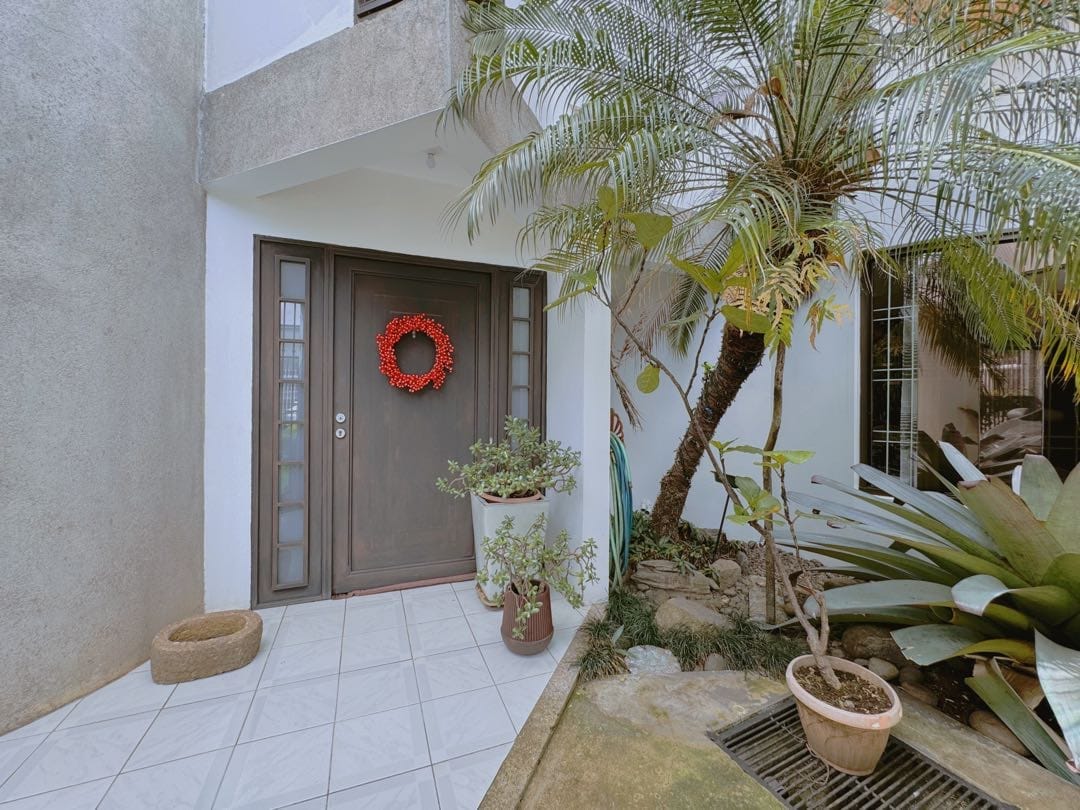 Casa/Residencia En Venta / Lomas de Ayarco, Curridabat — foto 3 de 27