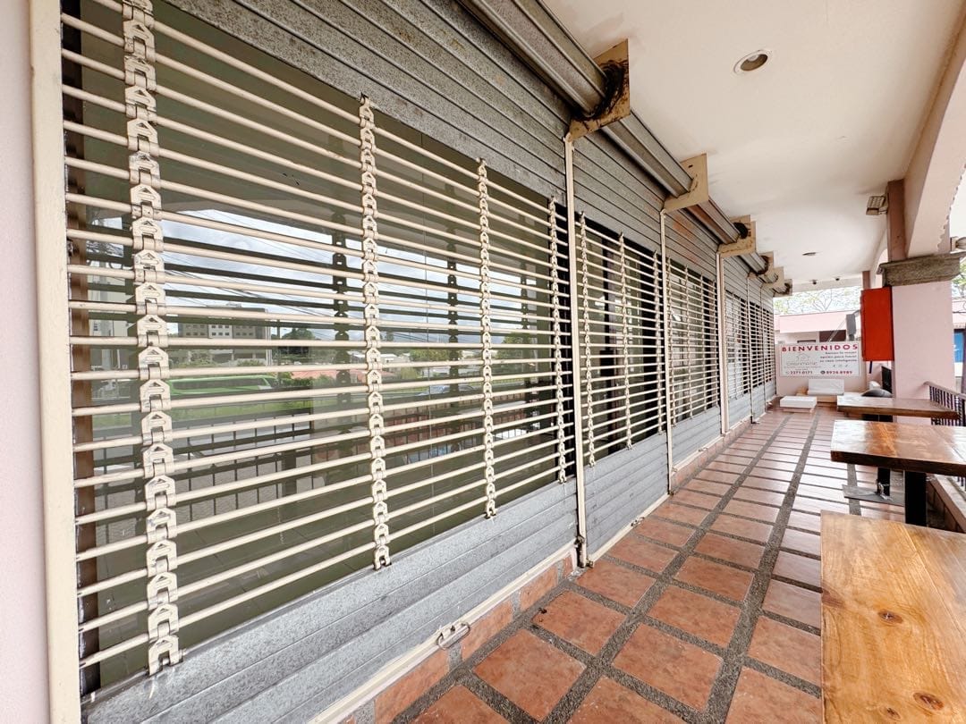 Local Comercial / Ayarco Norte Curridabat